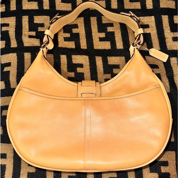 Authentic Vintage Coach shoulder Bag - Picture 3 of 16